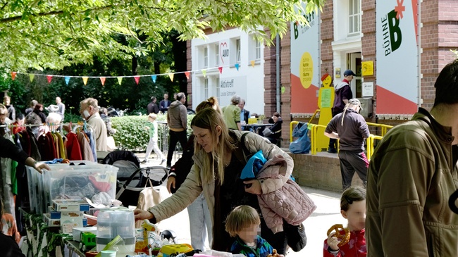 Sommerfest mit Flohmarkt