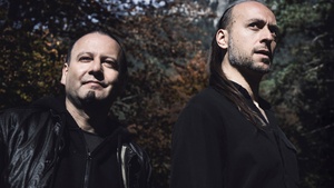 DORNENREICH + VINSTA