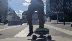LONGBOARD - DANCE & FREESTYLE - Ein Workshop für Frauen*