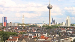 Köln Ehrenfeld - industriell und kulturell geprägt - City Tour mit deinem Smartphone