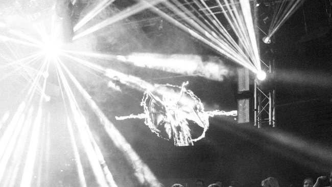 WE ARE ONE x MTW w/ TAKTSTÖRER & TIEFUNDTON