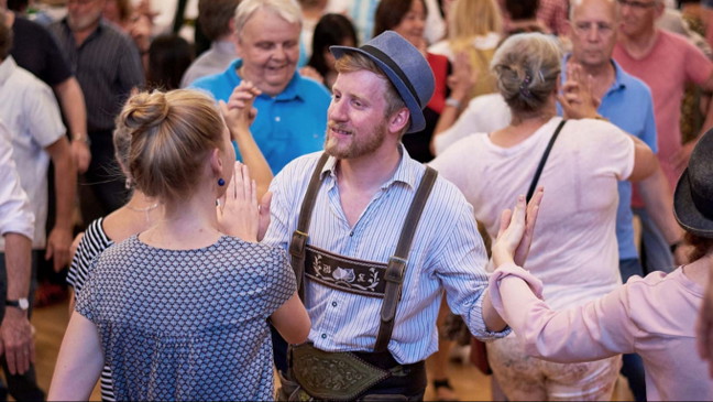 Tanzkurse zum Kocherlball
