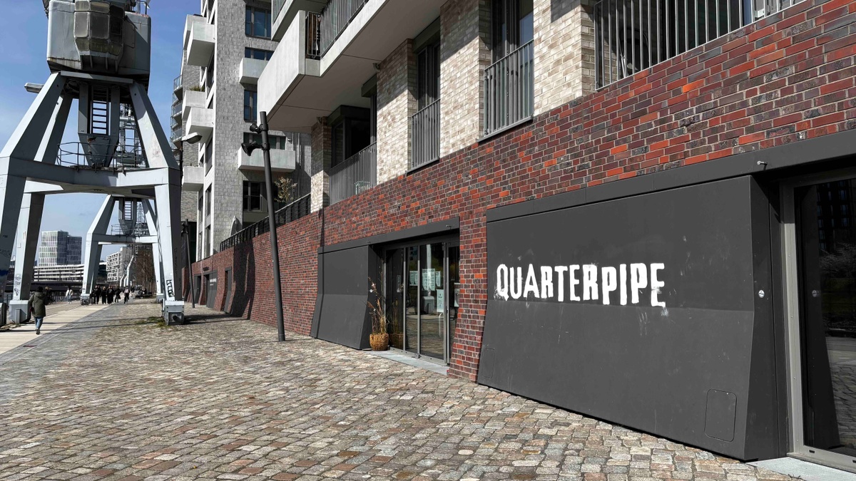 Quarterpipe