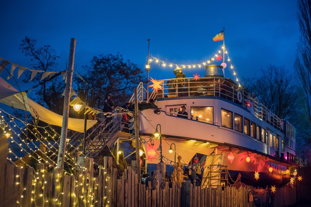 Die Sternenflotte - Weihnachtsmarkt