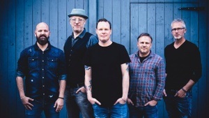 Brothers in Arms THE AUTHENTIC dIRE sTRAITS EXPERIENCE