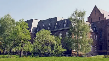 Suche nach Gott - Besuch im Kloster der Benediktinerinnen. Vortrag und Gespräch mit einer Benedektinerschwester