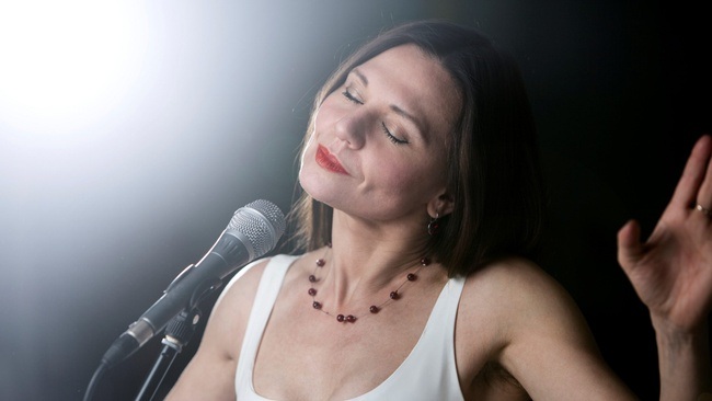 Starke Stimmen zum Frauentag – mit Margaux Kier und weiteren Gästen