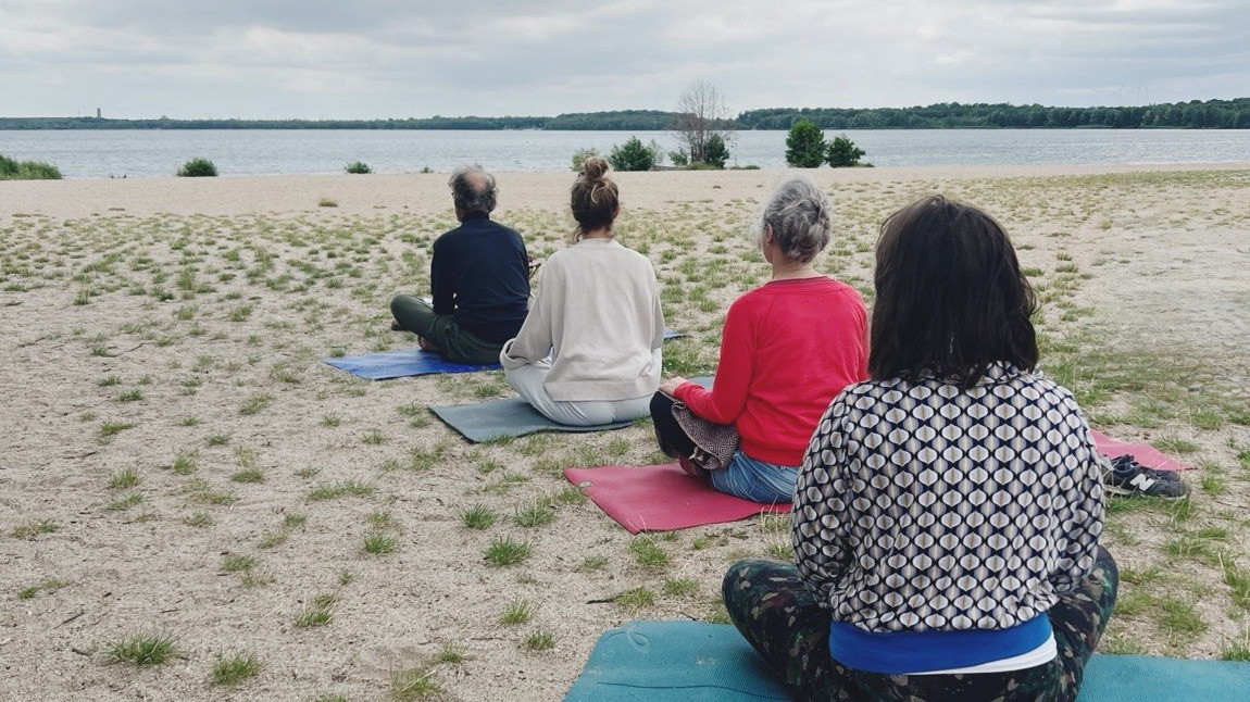 Titelbild der Veranstaltung Yoga am Cospudener See