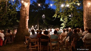 SOMMERFEST mit Martina Hefter, Anja Kampmann, Jan Kuhlbrodt, Clemens Meyer, Kerstin Preiwuß, Giorgio Ferretti & Linn Penelope Rieger. Musik: »Preliminary Injunction«
