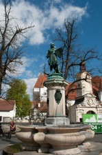 Lücke zum Glück - ein theatraler Stadtspaziergang