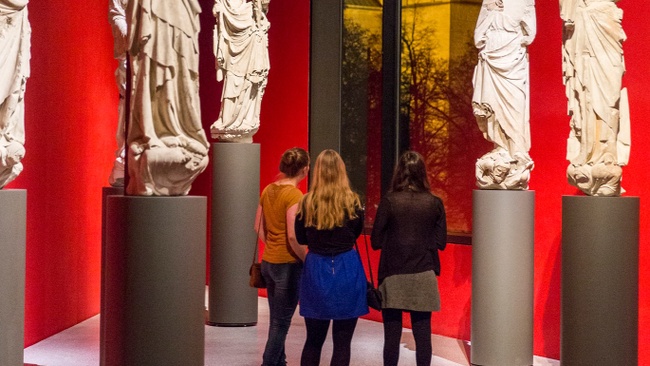 Gegenüber – Kunst für Frauen