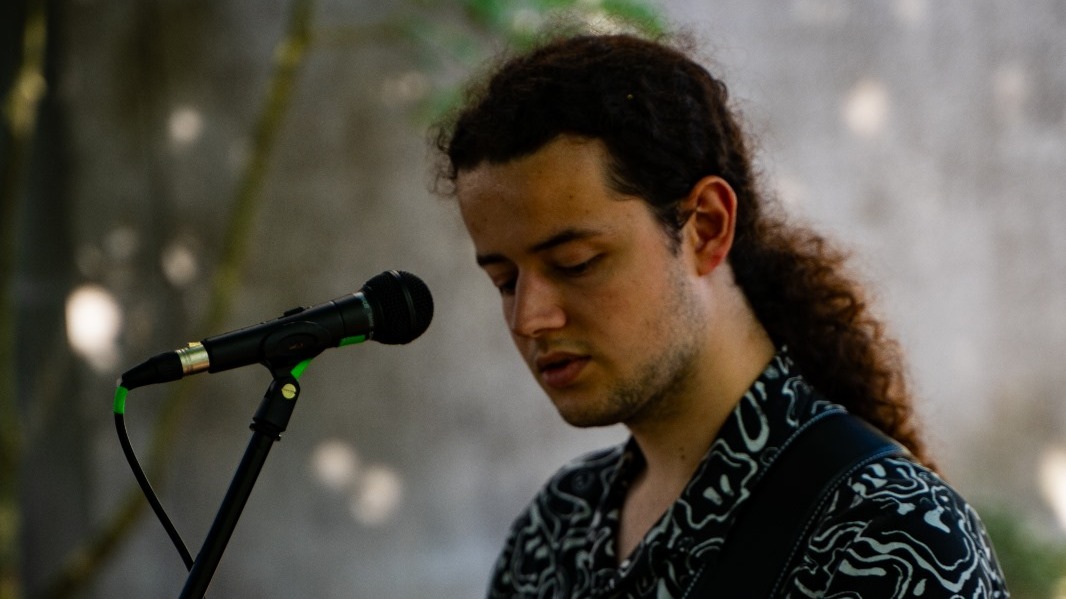 Titelbild der Veranstaltung Lukas "Lux" Brüger in Bob´s am Kiez