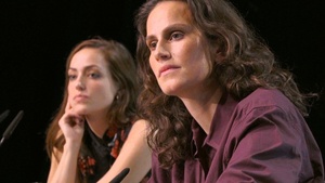 Weltfrauentag ALS SUSAN SONTAG IM PUBLIKUM SASS