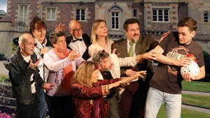 Kriminalkomödie: Bares, Rares und weg war es!