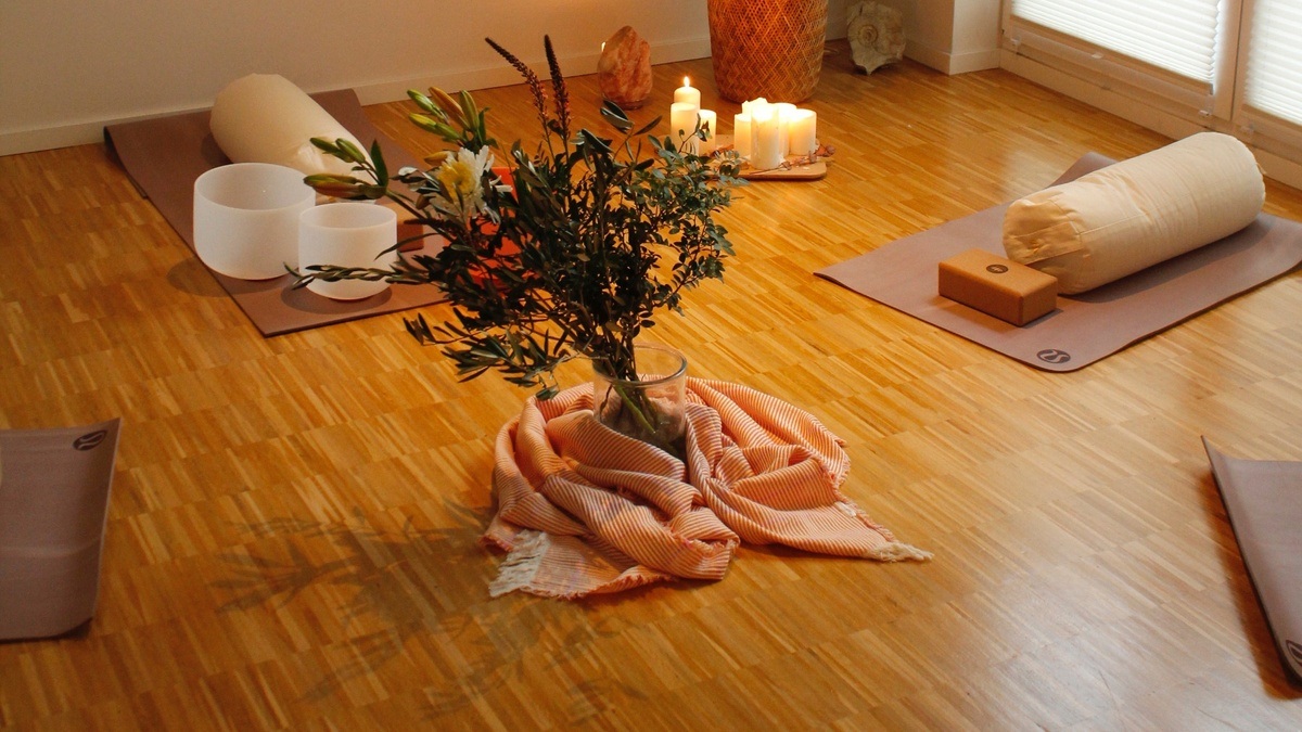 Dein Raum für Yoga \u0026 Meditation