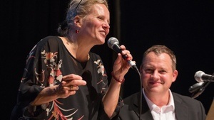Rudelsingen im Engelshof