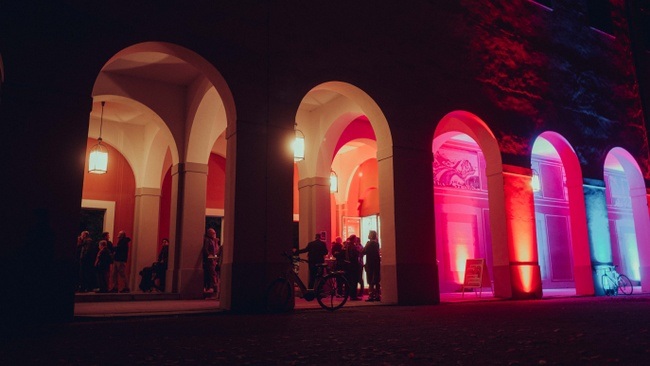 Liebe, Jazz und Karaoke