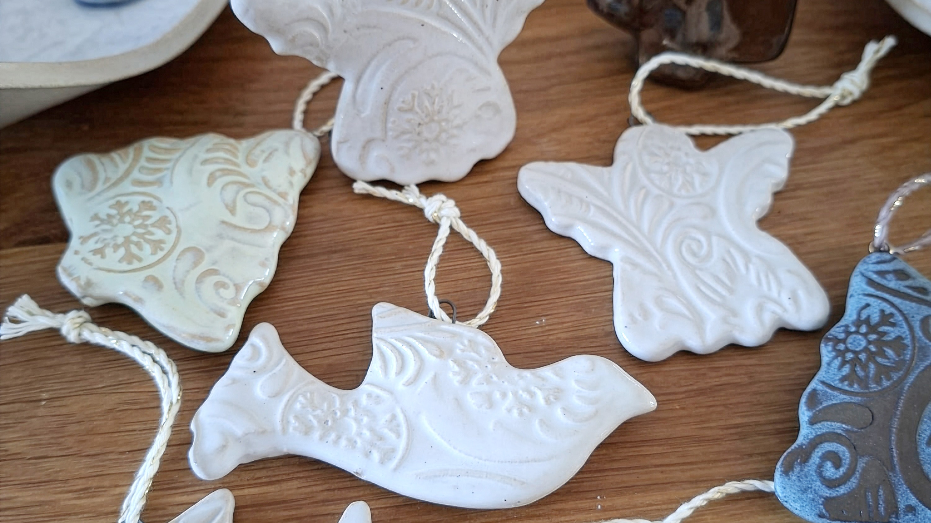 Töpfer deine eigene Weihnachtsdeko mit Ornament Struktur