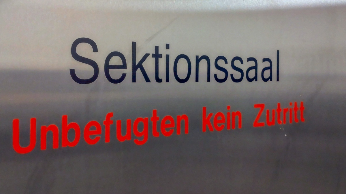 Riepertinger an Halloween – True Crime im Sektionssaal + Specials