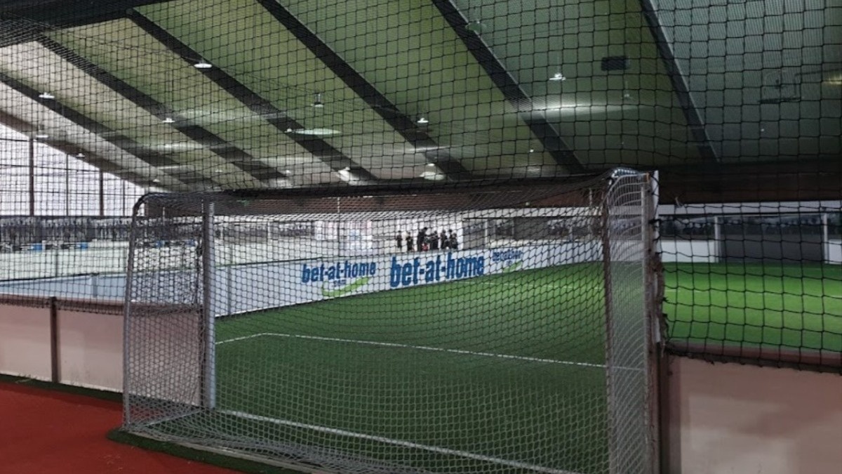 JUGAD pick-up football / pick-up Soccer