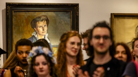 Aus dem Schatten. Katharina Kippenberg und Frauen der Goethezeit.  Sonderausstellung zum 70-jährigen Bestehen des Goethe-Museums und zum 150. Geburtstag von Katharina Kippenberg