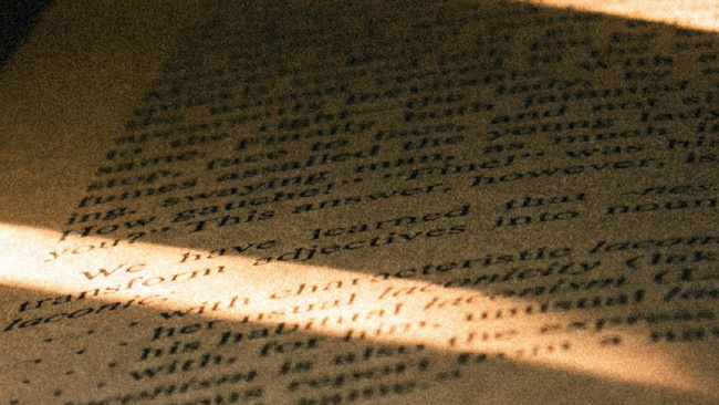 LESUNG | Hanno Sauer "Klasse. Die Entstehung von oben und unten"