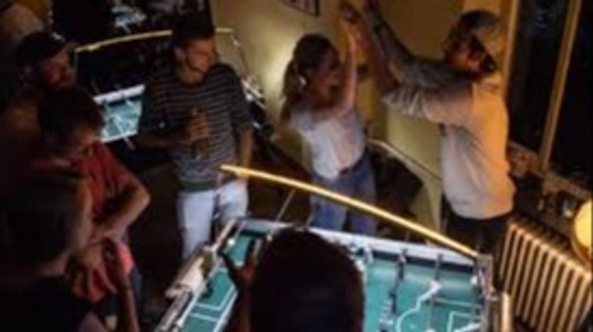 Flixen-Kickerparty im Gastfeld