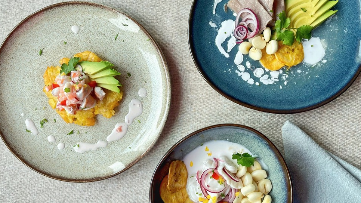 Ceviche y acompañamientos