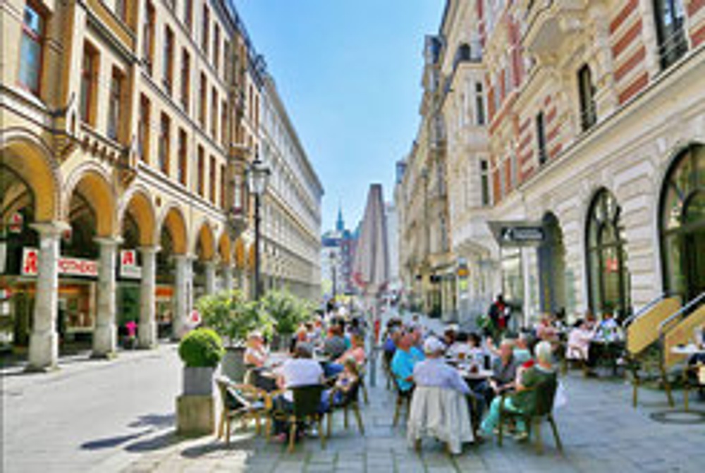 Mediterrane Nacht Colonnaden