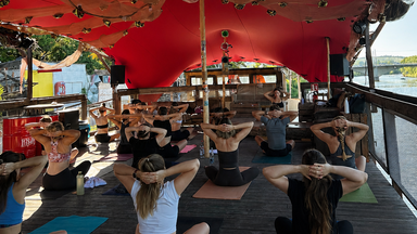 Power & Sound Yoga @Fridas Pier (mit Live DJ Set)
