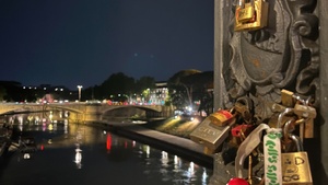 Ti porto con me – Kunst, getragen von Rom