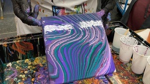 Acrylic Pouring Workshop – Weihnachtsgeschenke selbst gießen