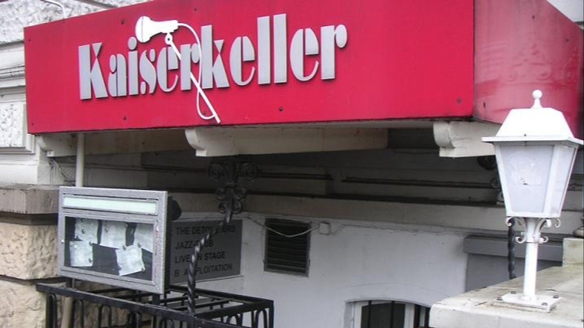LITERARISCHE PAT*INNEN ABSCHLUSSLESUNG