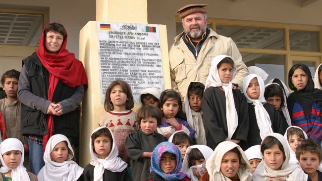 Dr. med. Reinhard Erös: Kinderhilfe Afghanistan - 40 Jahre Erfahrungen am Hindukusch