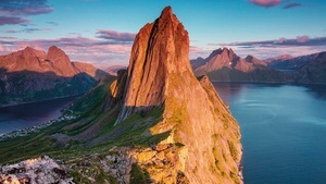 Reise & Natur: Hurtigruten und Norwegen - Eine epische Reise