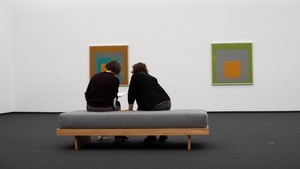 Zeit für Kunst am Abend "Josef Albers: Farbe in Interaktion"