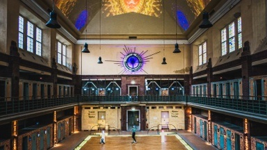 Poetry Slam Stories: Stadtbad Lichtenberg | Hidden Places Slam