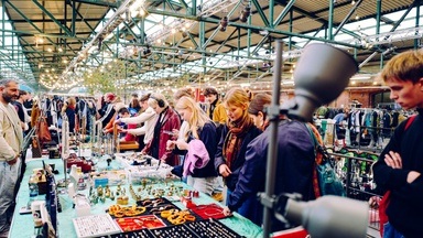 Nachtflohmarkt in der Gleishalle
