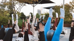 Rooftop Pilates