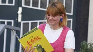 LesArt.Festival: Julia Regett - Egal, sagt Aal