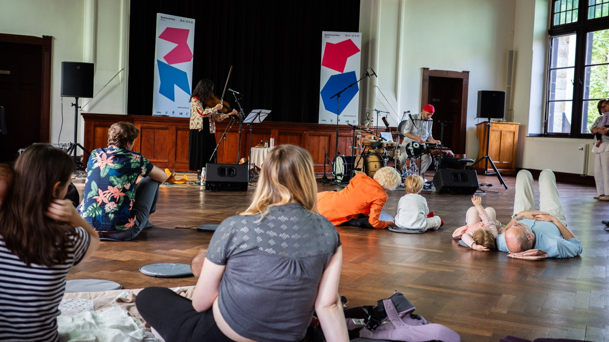 Babykonzert: Momi Maiga