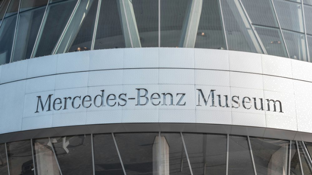 Staunen erlaubt! - Das Mercedes Benz Museum Automobil- und Architekturführung