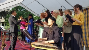 »Ulme35-Chor & Omar Znkawan Band« – Sommerkonzert