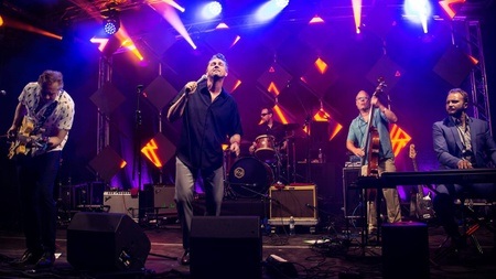 B.B. & The Blues Shacks