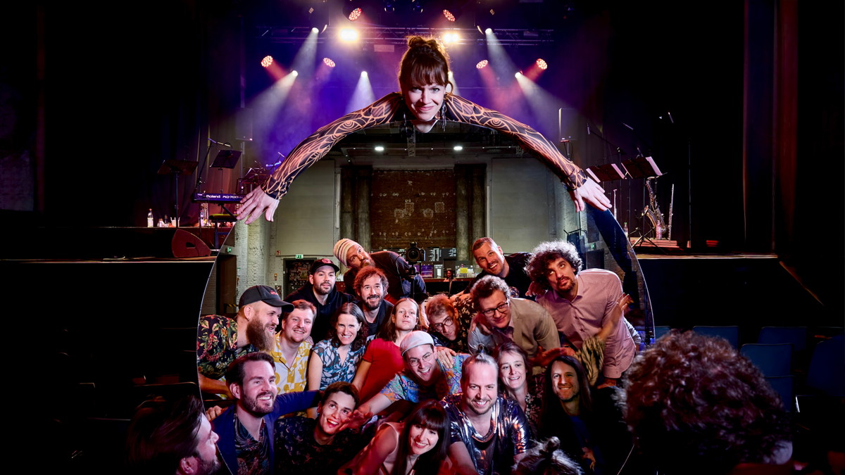 Monika Roscher Bigband - Firebirds Tour