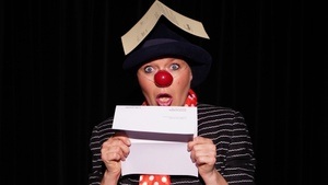 Die Clownin erwacht