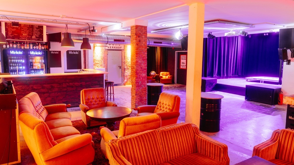 Bella - "ich glaub ich" geh auf Tour 2026