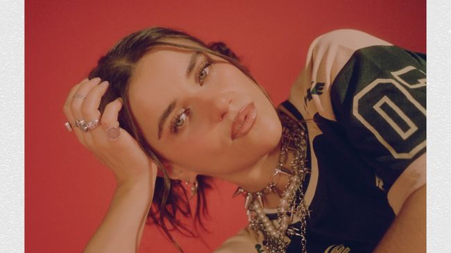 Tiffany Aris - Debut Show