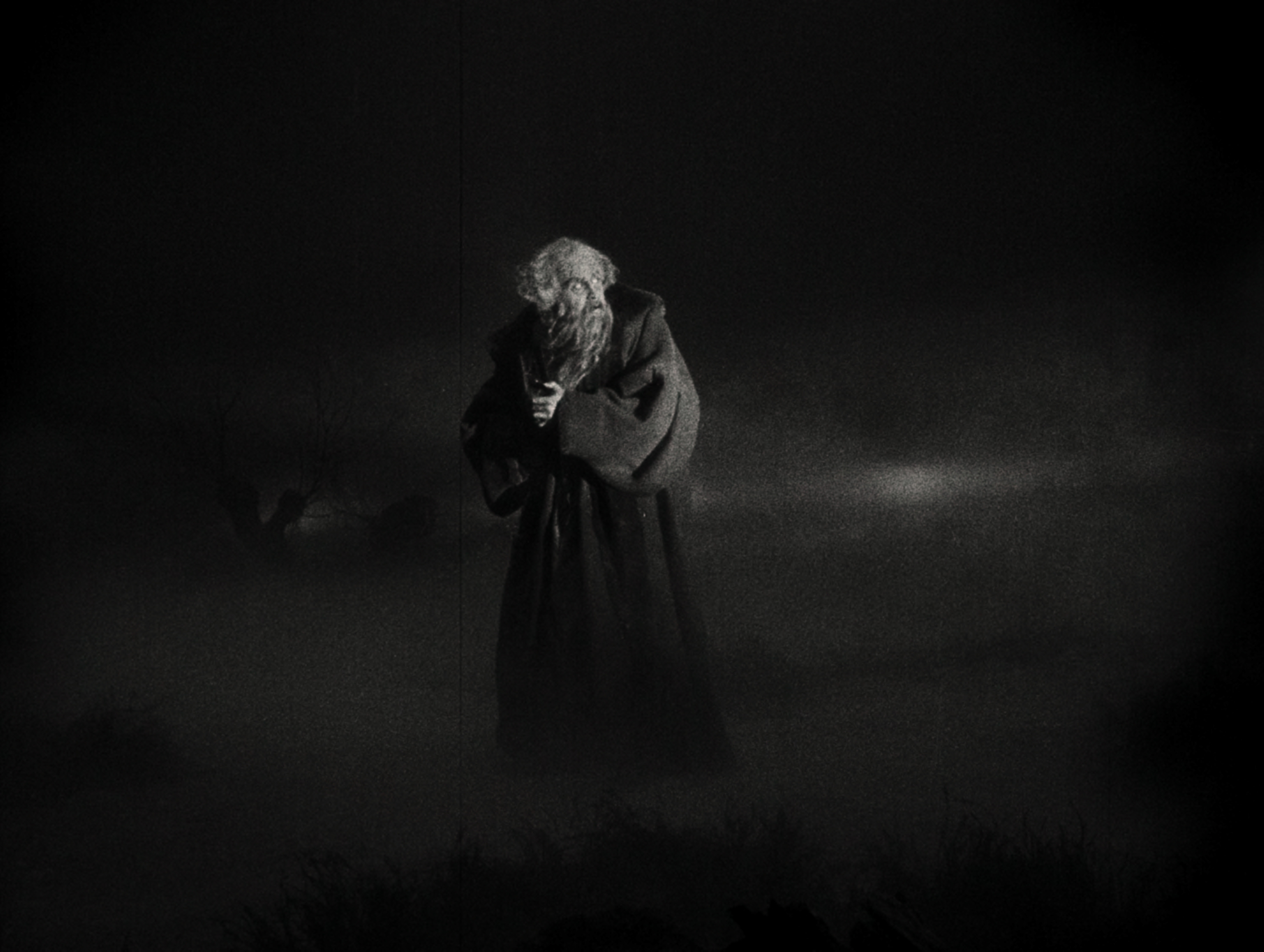 F.W. Murnaus FAUST (1926) mit Live-Musik von Eve Matin | MUBI FEST Berlin