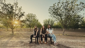 BLACKWATER HOLYLIGHT